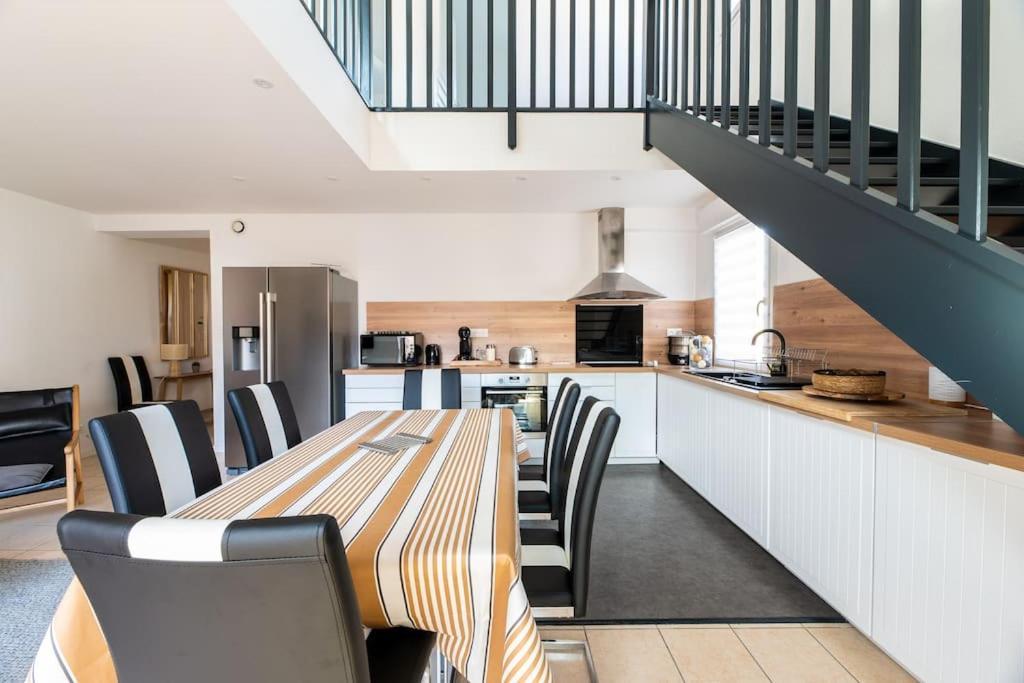Ravissante Maison 3* Avec Jacuzzi Proche Lac Бискаррос Экстерьер фото